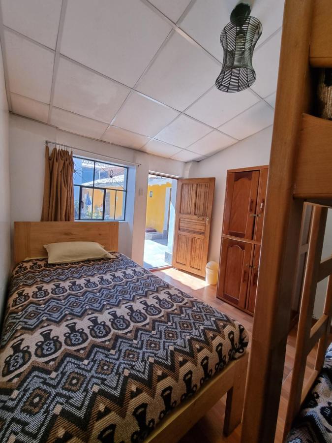 Hostal Chelitos Backpacker *