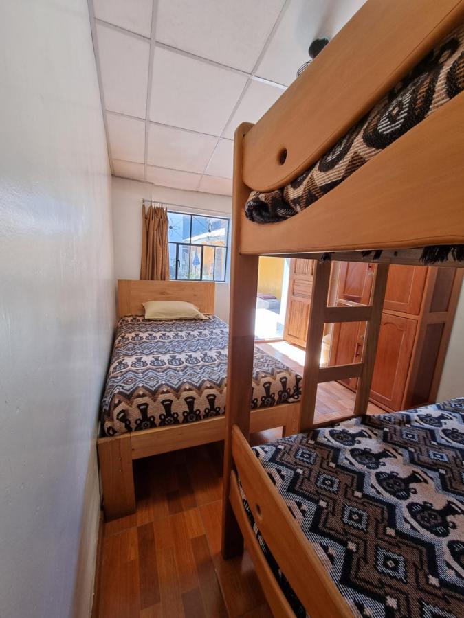 Chelitos Backpacker Hostal